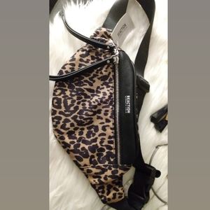 NWT Kenneth Cole Reaction  Fannie